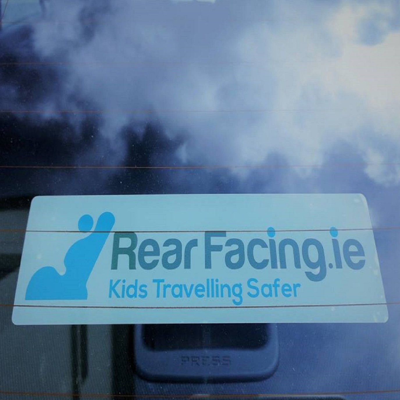 Rearfacing.ie car sticker