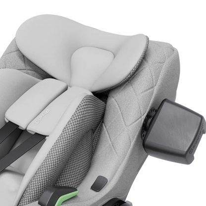 Avionaut Pixel 3 Infant Carrier Car Seat, lightweight design with modular insert system, suitable from birth to 13kg, featuring a memory foam headrest and side impact panel.