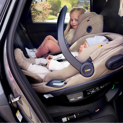 BeSafe Go Beyond 2 Child Car Seat Rearfacing.ie Dark Sand Soft Breeze